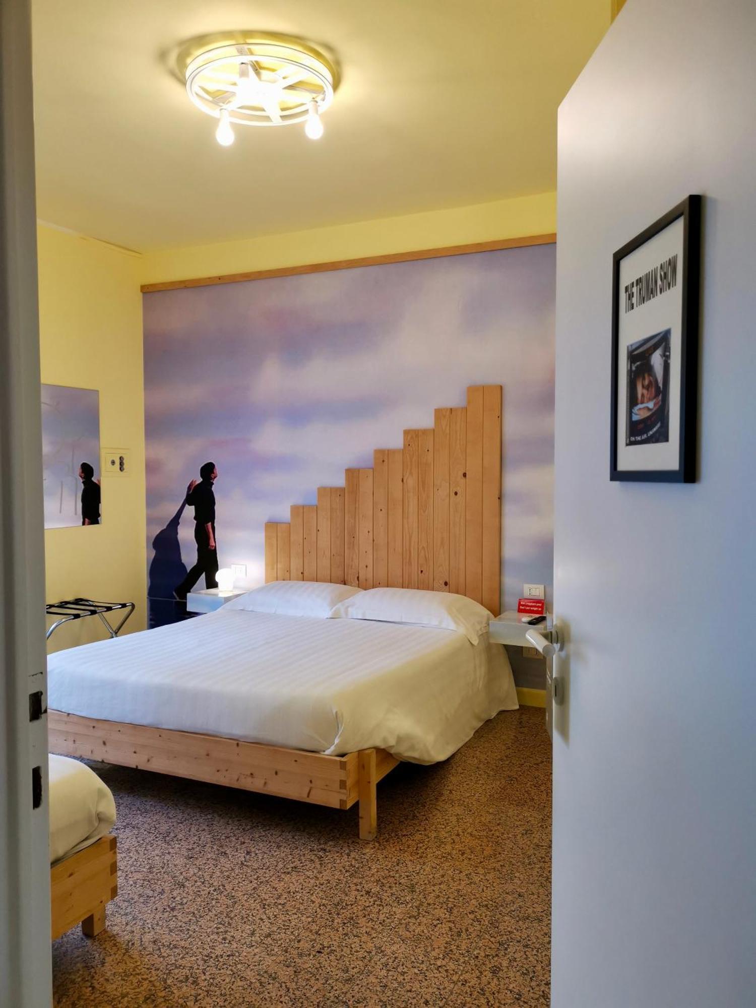 Red Carpet Rooms Бари Экстерьер фото